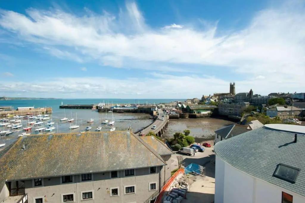 Spacious 2 Bedroom Apartment Near Seafront Penzance Exterior foto